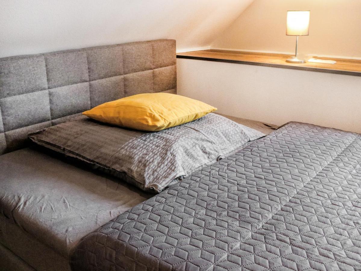 Lightplace • Groessere Gruppen • 4 Einzelzimmer • Boxspring • Smart Tv • Biergarten • Restaurant Braunschweig Bagian luar foto